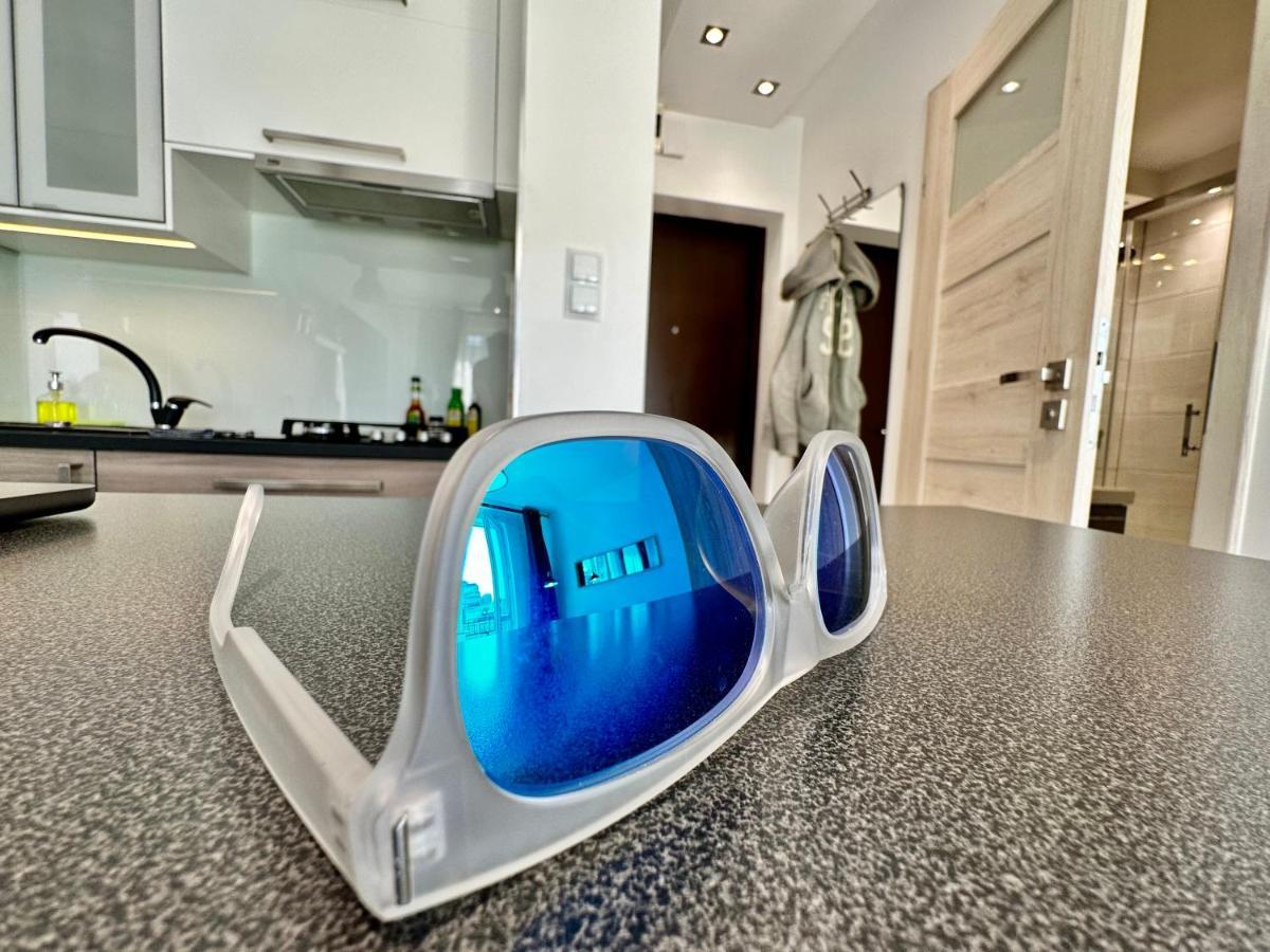 Neon 2 - Fast Wifi 70'Tv Netflix Hbo Max Appletv+ Apartment Warsawa Bagian luar foto