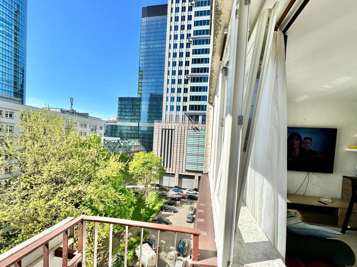 Neon 2 - Fast Wifi 70'Tv Netflix Hbo Max Appletv+ Apartment Warsawa Bagian luar foto